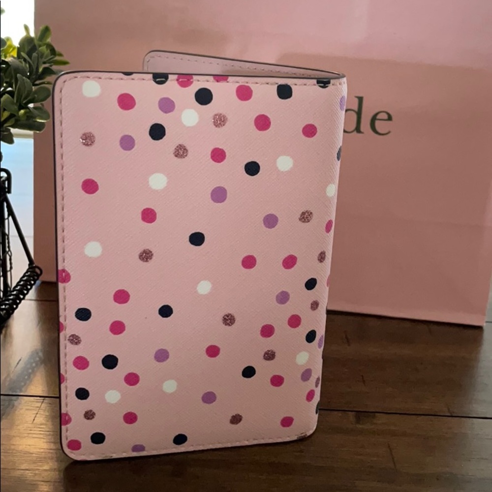 NWT kate spade Staci Confetti Passport Holder - Picture 7 of 10